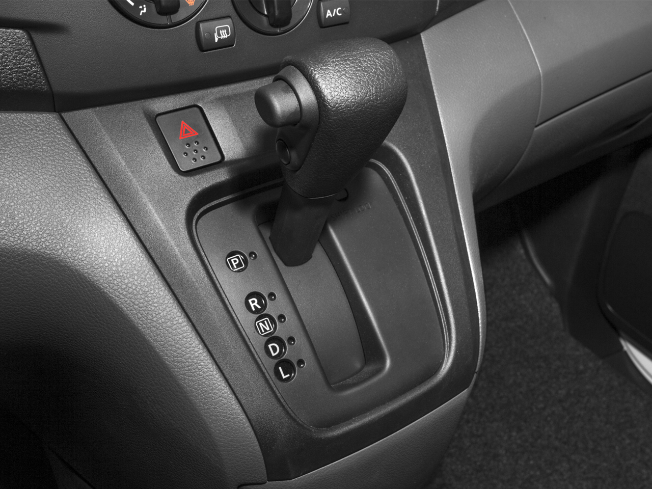 2017 Nissan NV200 S