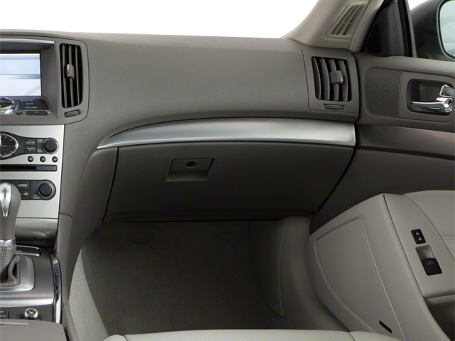 2011 INFINITI G37x x