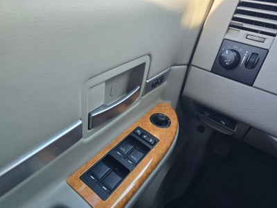 2008 Chrysler Aspen Limited