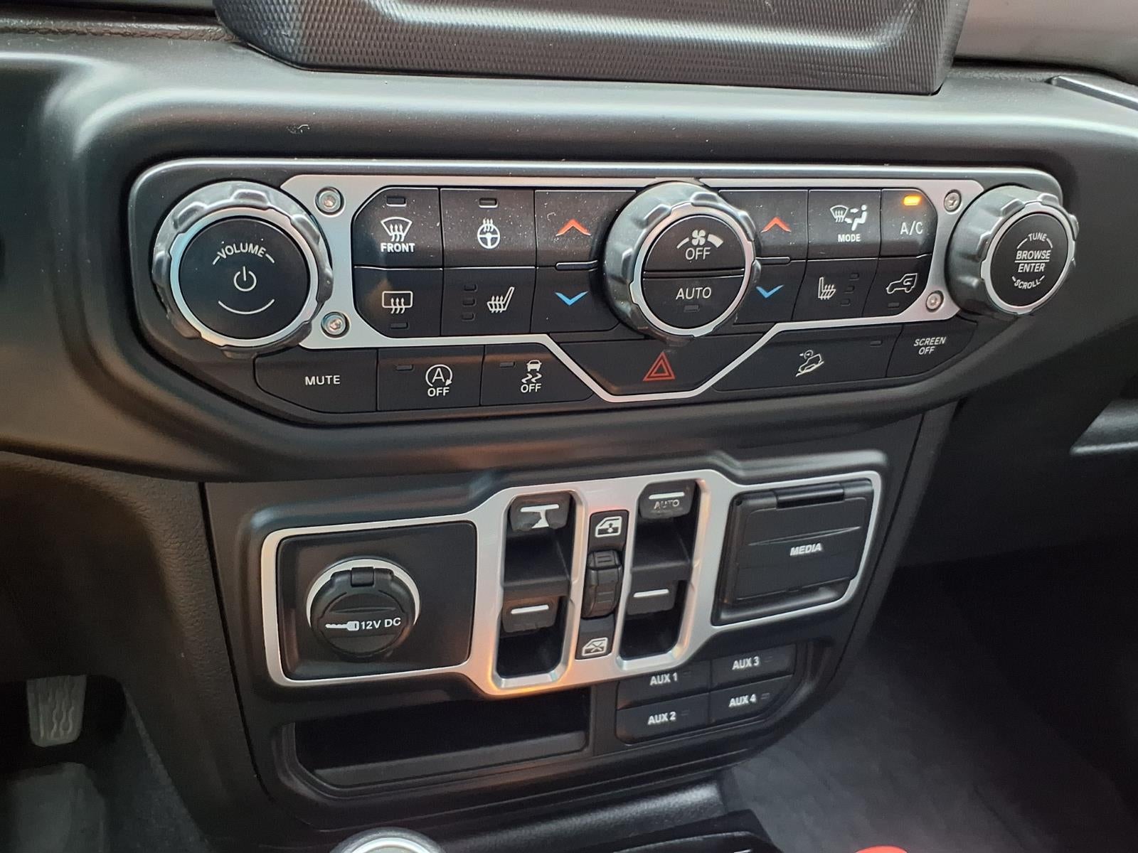 2018 Jeep Wrangler Sahara