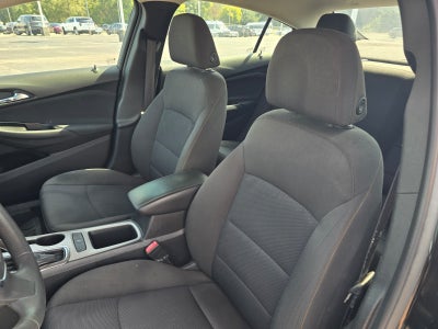 2018 Chevrolet Cruze LS