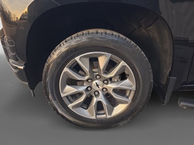 2021 Chevrolet Silverado RST