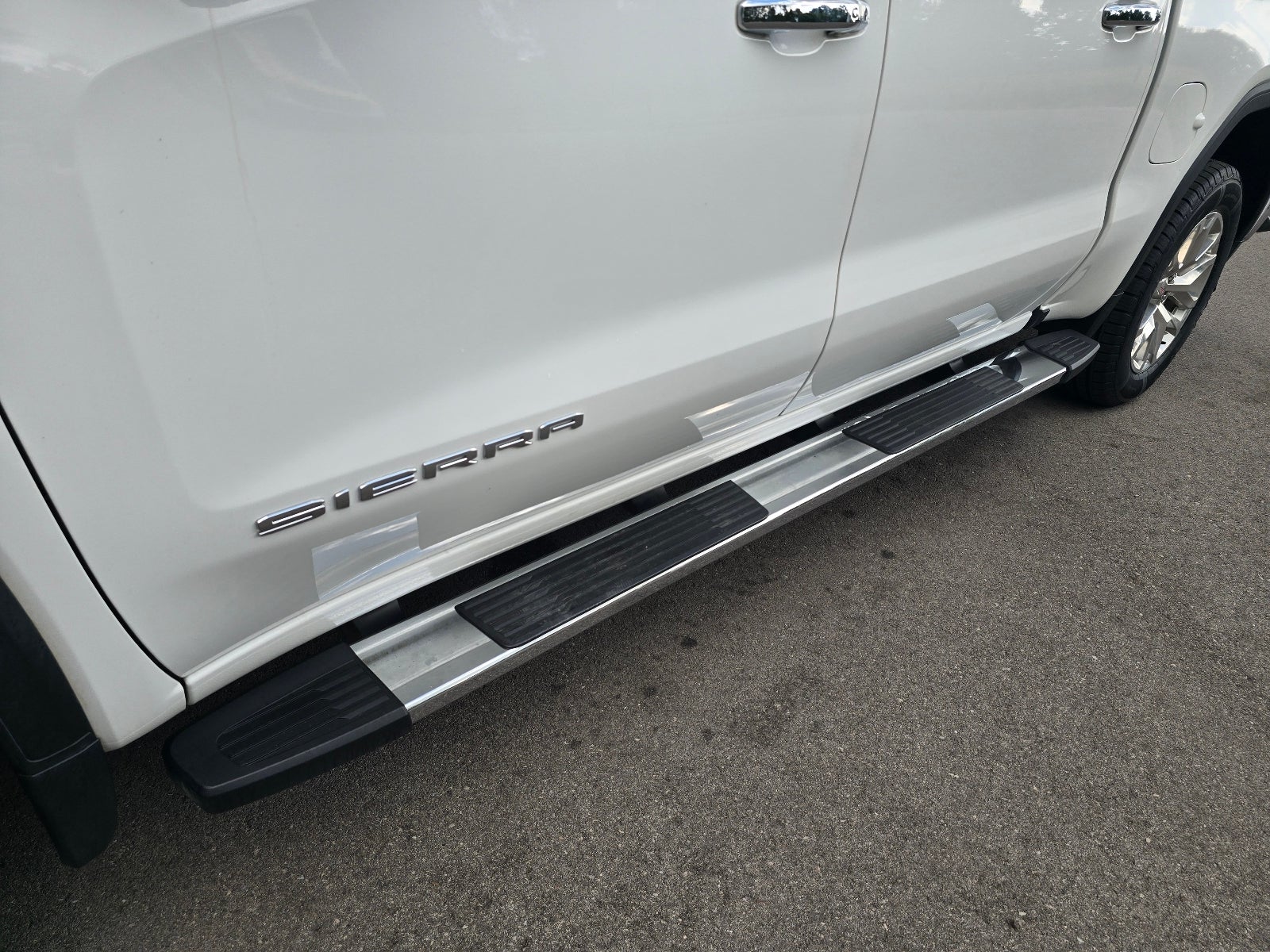 2019 GMC Sierra SLT