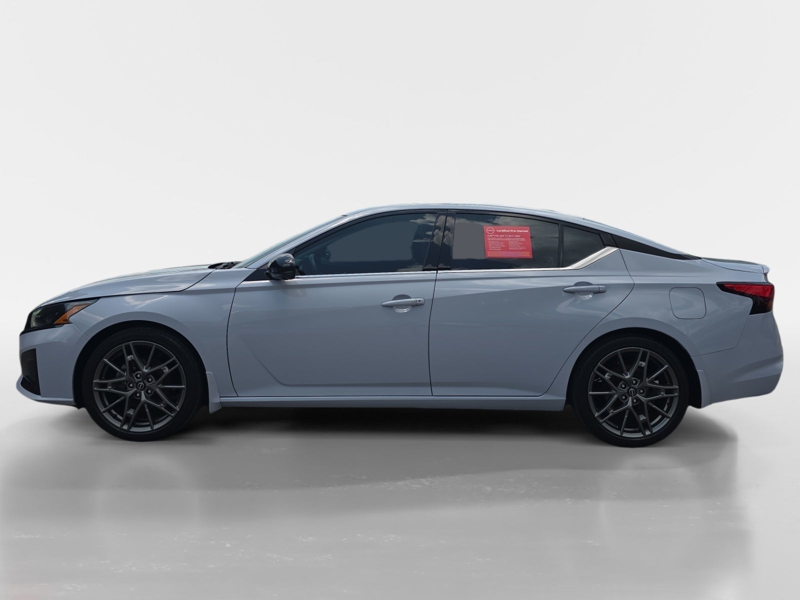 2023 Nissan Altima 2.0 SR