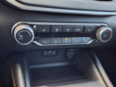 2022 Nissan Altima 2.0 SR