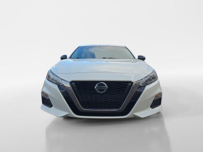 2022 Nissan Altima 2.0 SR
