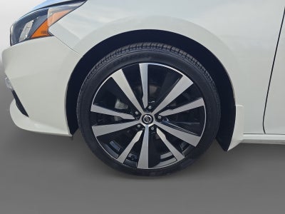 2022 Nissan Altima 2.0 SR