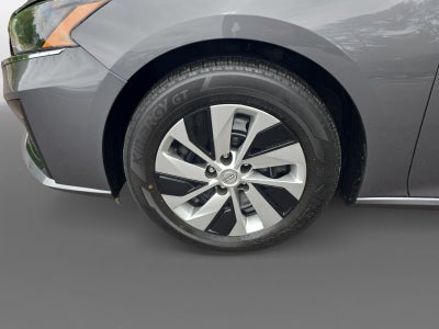 2025 Nissan Altima S