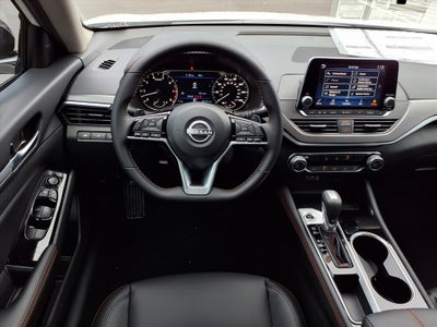 2025 Nissan Altima SR