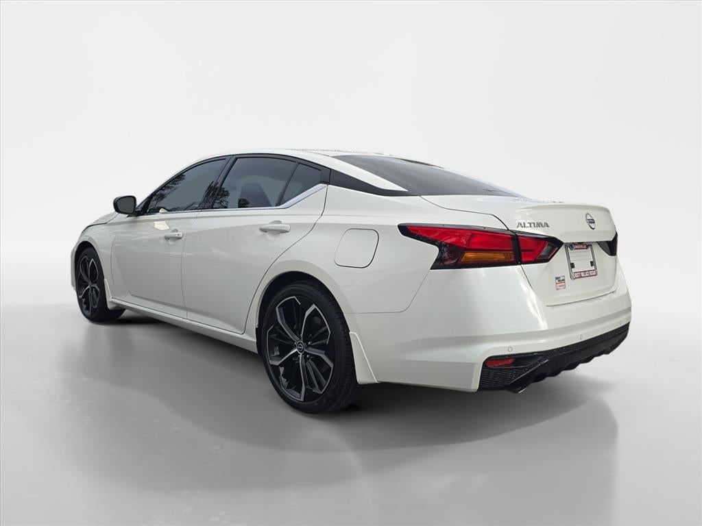 2025 Nissan Altima SR