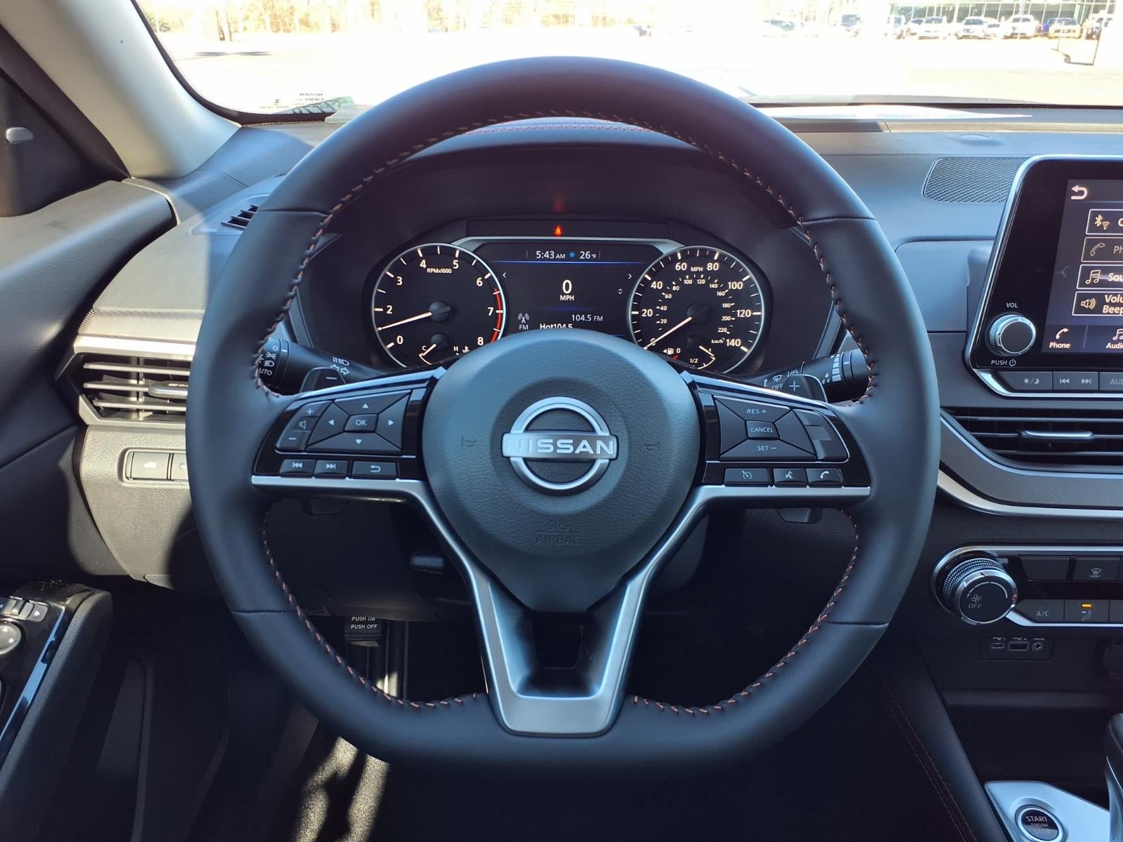 2025 Nissan Altima SR