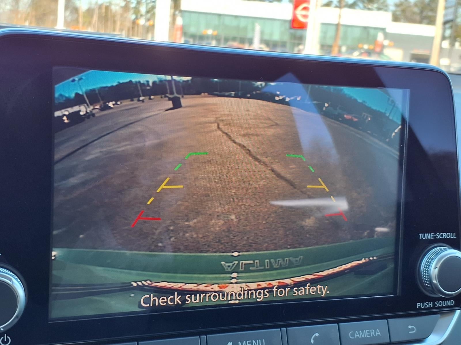 2025 Nissan Altima SR