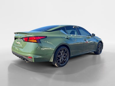 2025 Nissan Altima SR