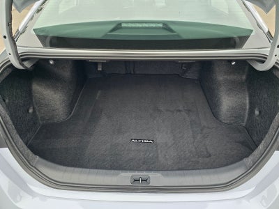 2026 Nissan Altima SR