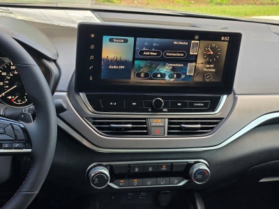 2026 Nissan Altima SR