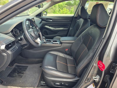 2022 Nissan Altima 2.5 SR