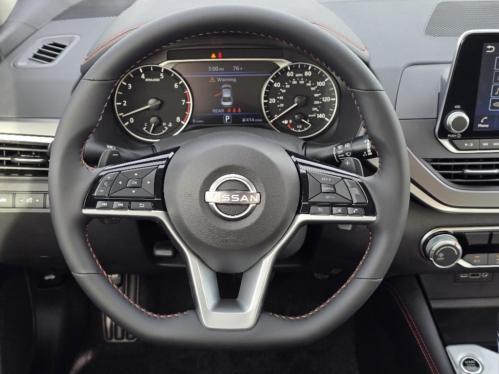 2025 Nissan Altima SR