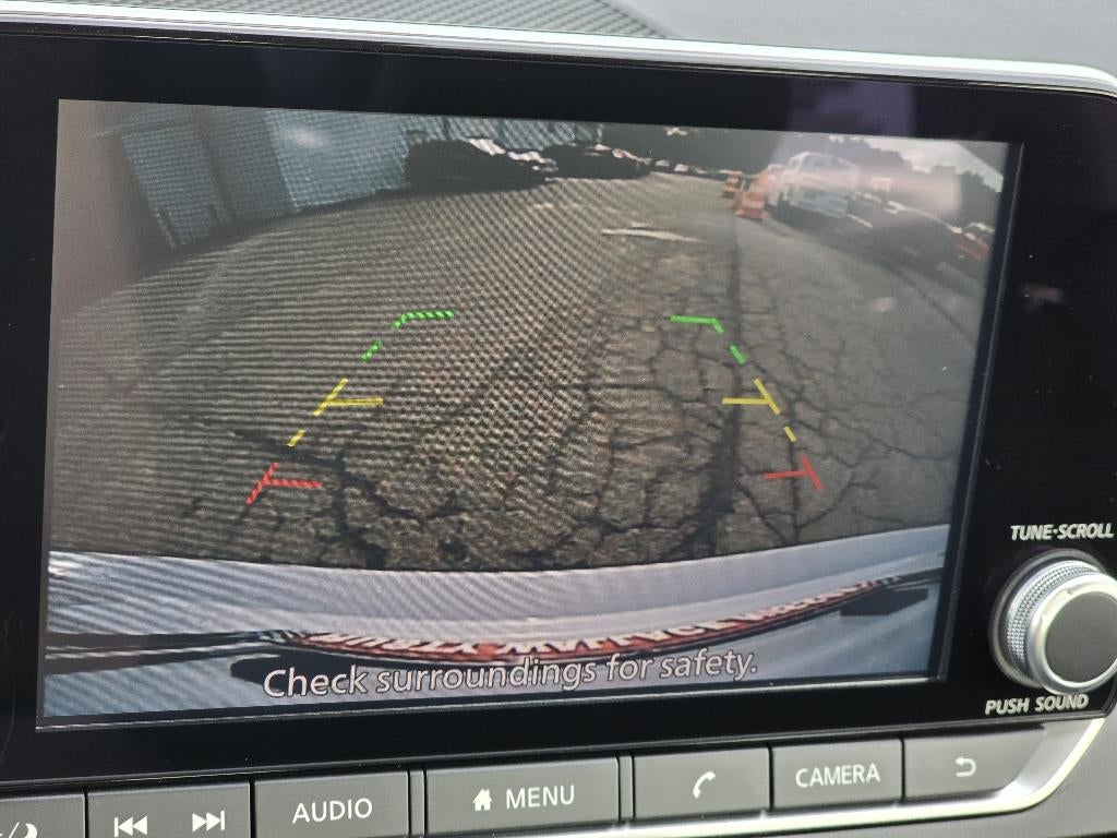 2025 Nissan Altima SR