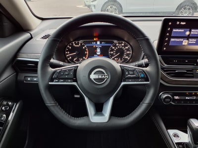 2025 Nissan Altima SL