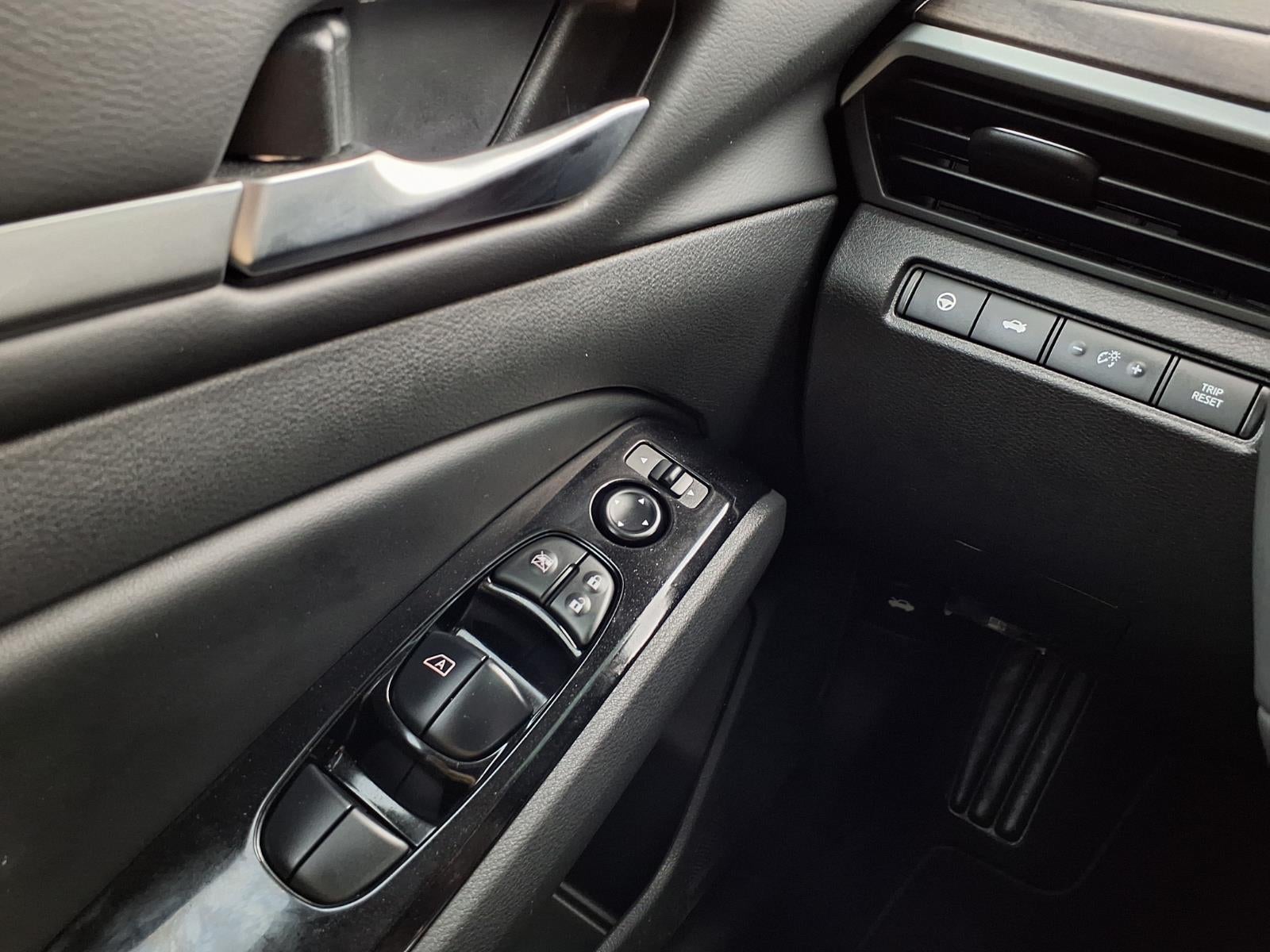 2025 Nissan Altima SL