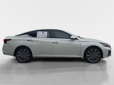 2025 Nissan Altima SL