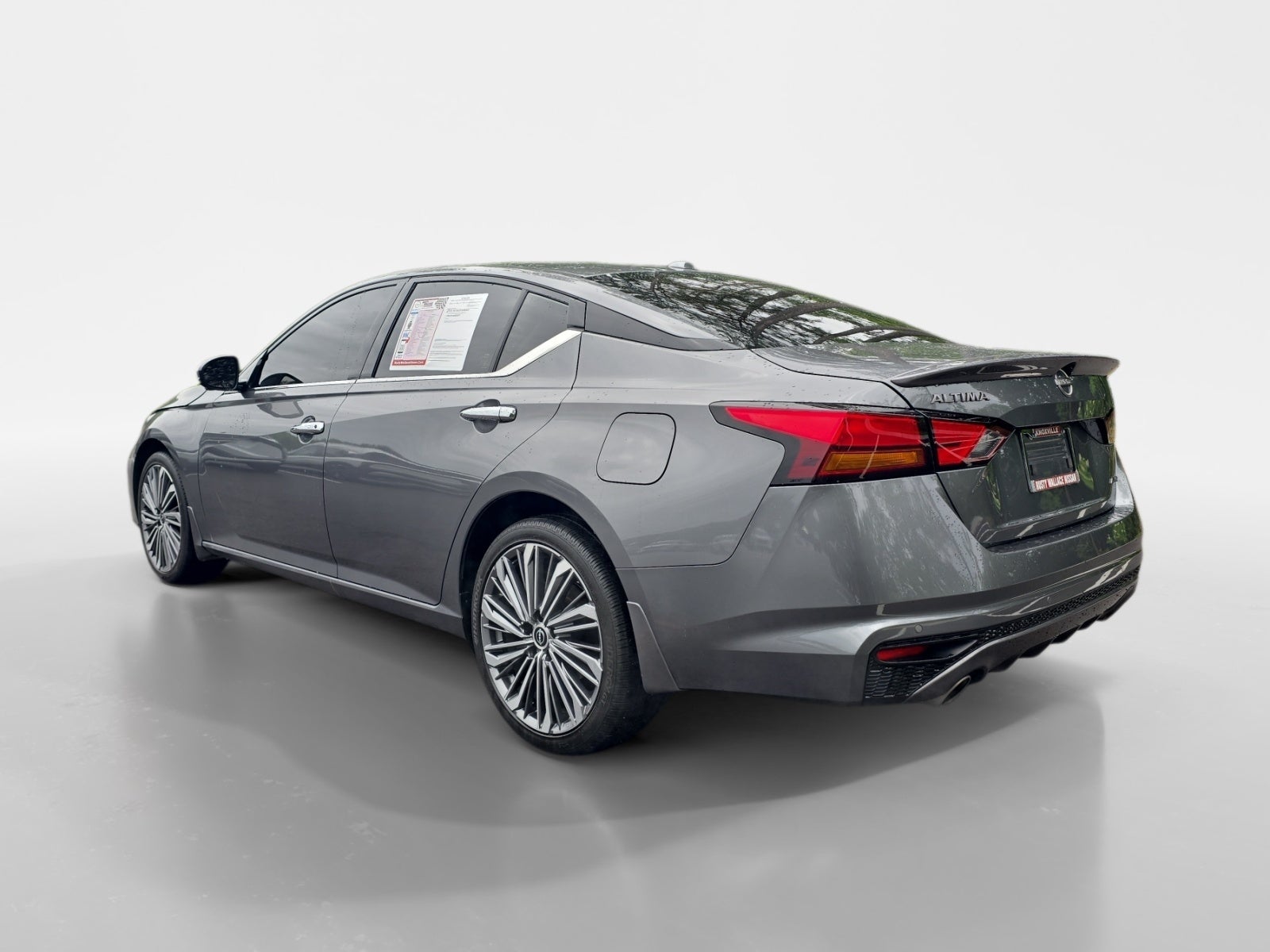 2025 Nissan Altima SL