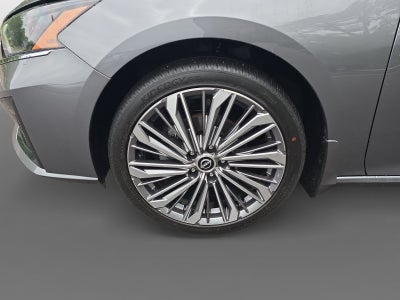 2025 Nissan Altima SL