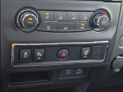2024 Nissan Titan SV