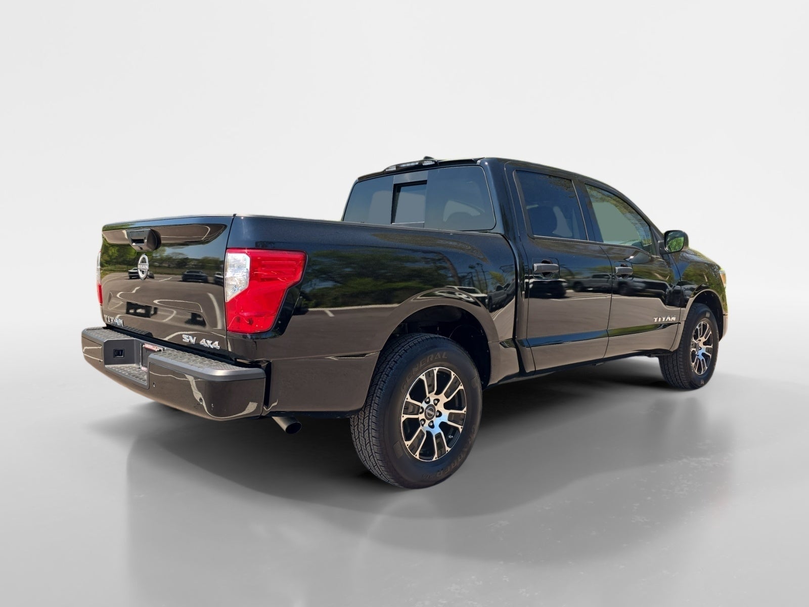 2024 Nissan Titan SV