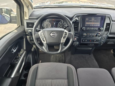 2023 Nissan Titan SV