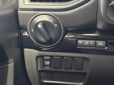 2023 Nissan Titan SV