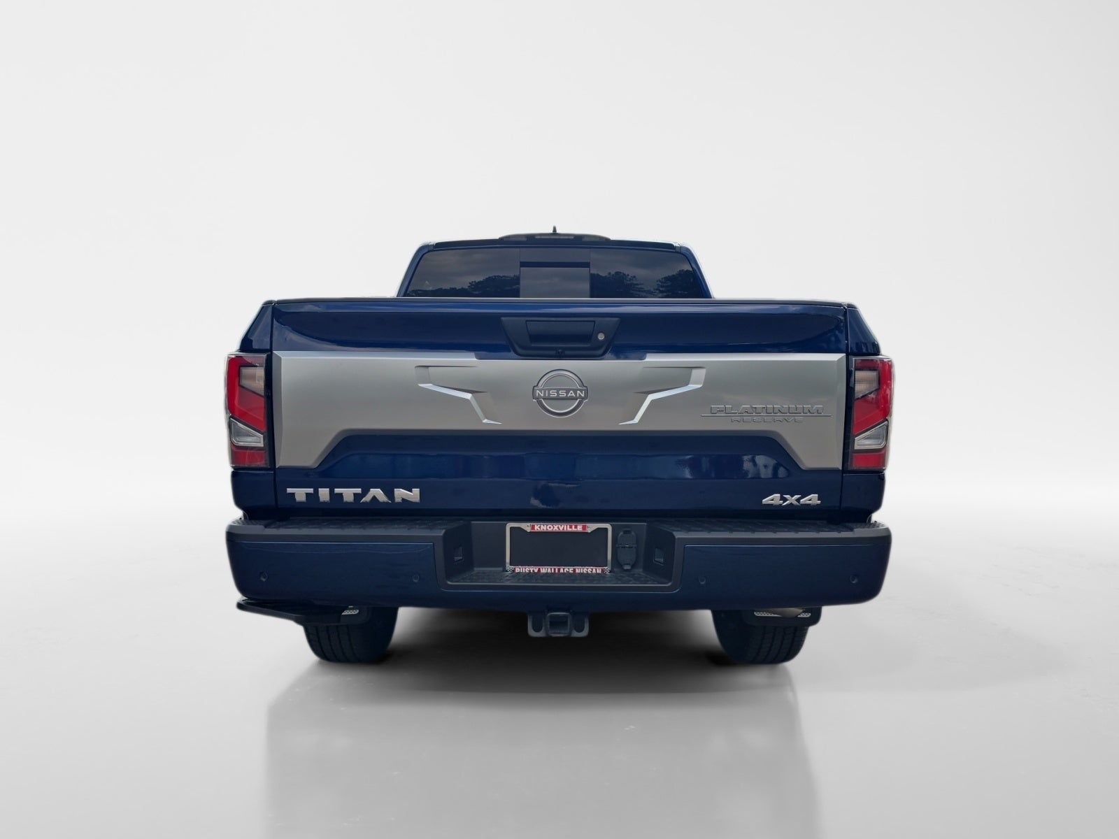 2023 Nissan Titan Platinum Reserve