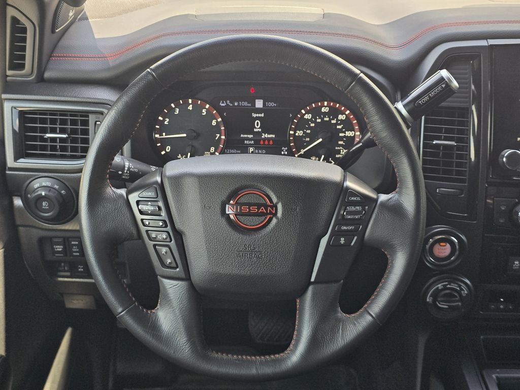 2024 Nissan Titan PRO-4X