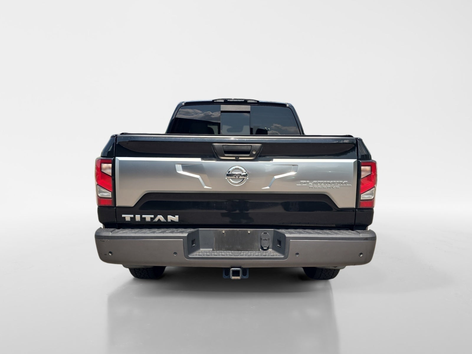 2020 Nissan Titan Platinum Reserve