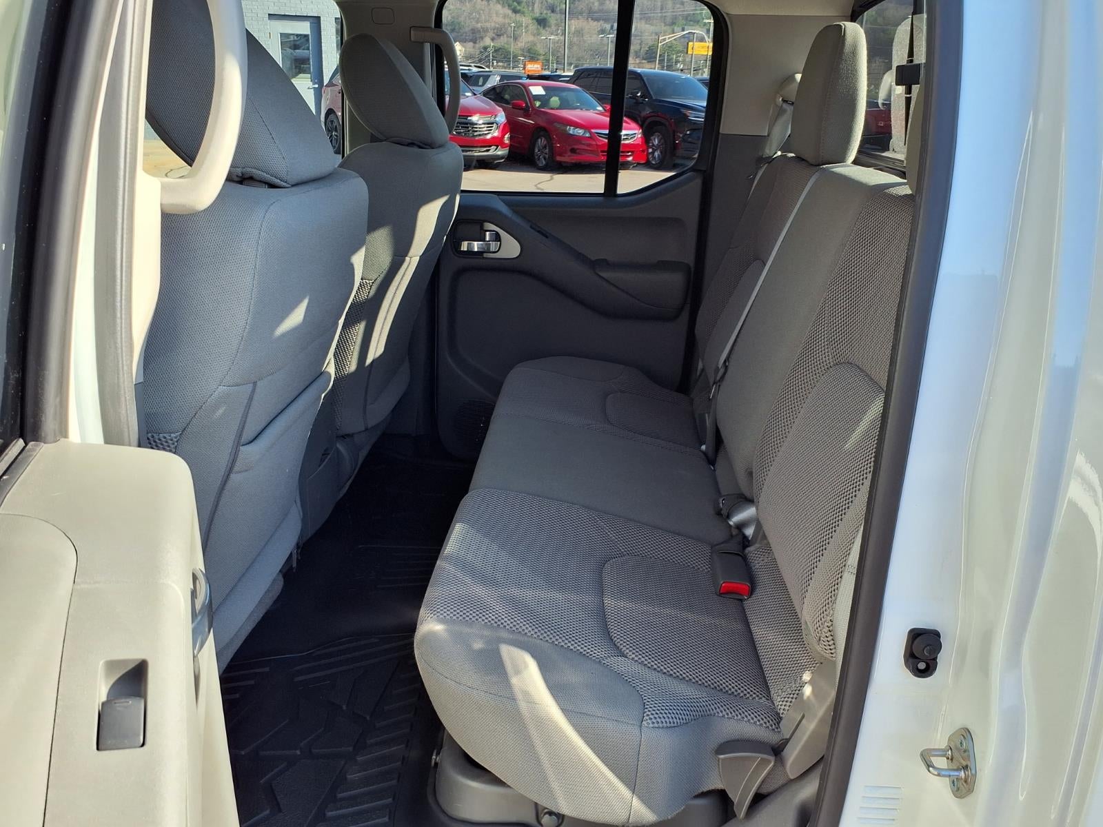 2020 Nissan Frontier SV