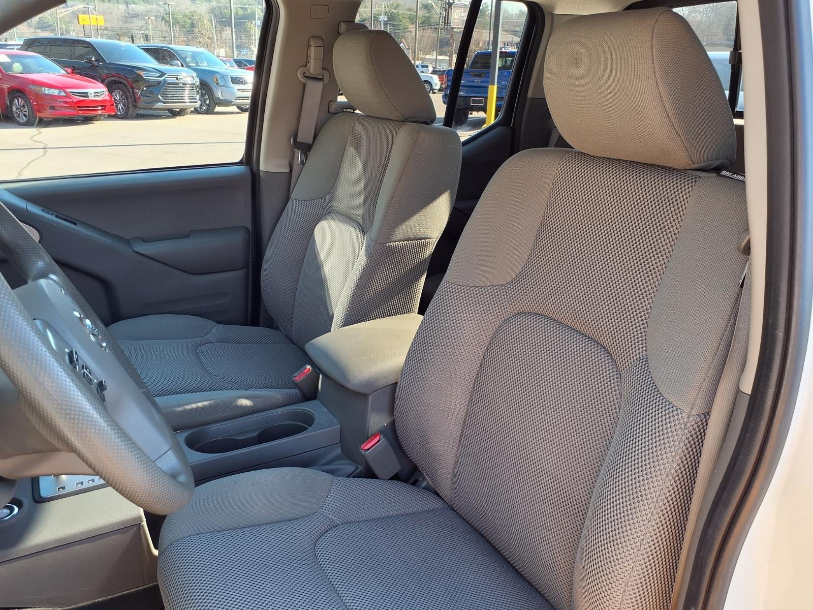 2020 Nissan Frontier SV