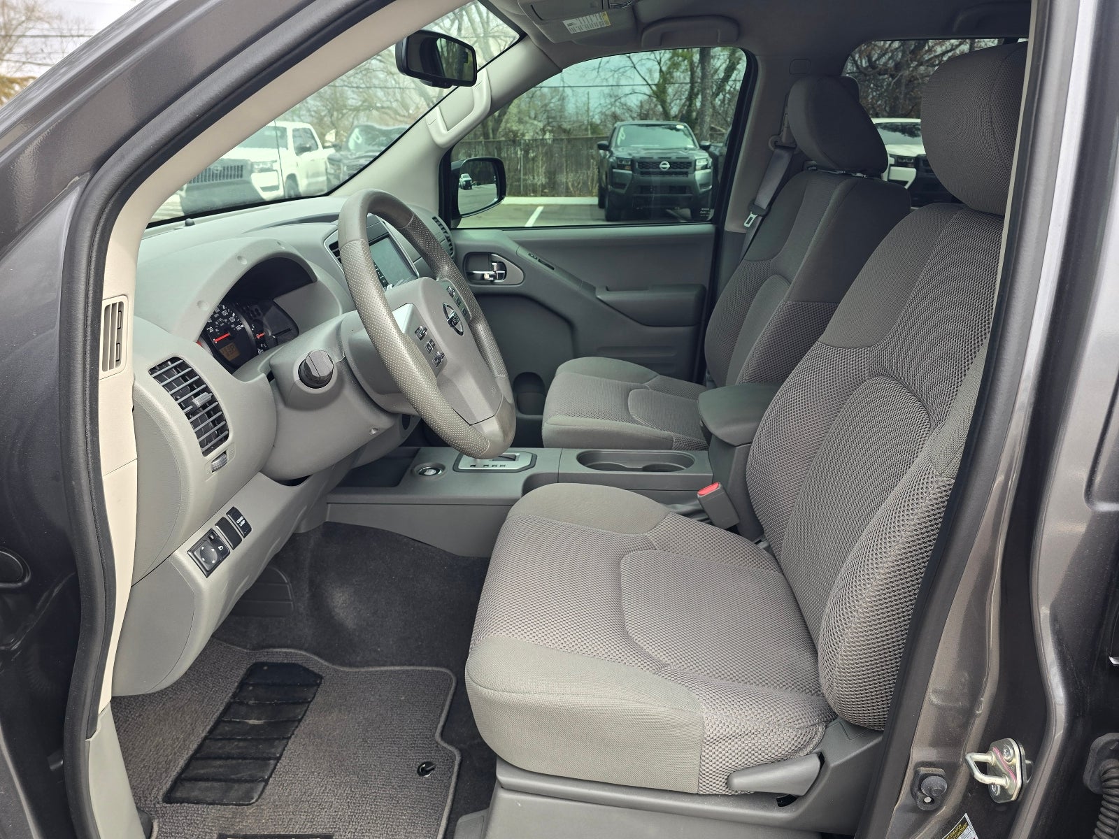 2020 Nissan Frontier SV