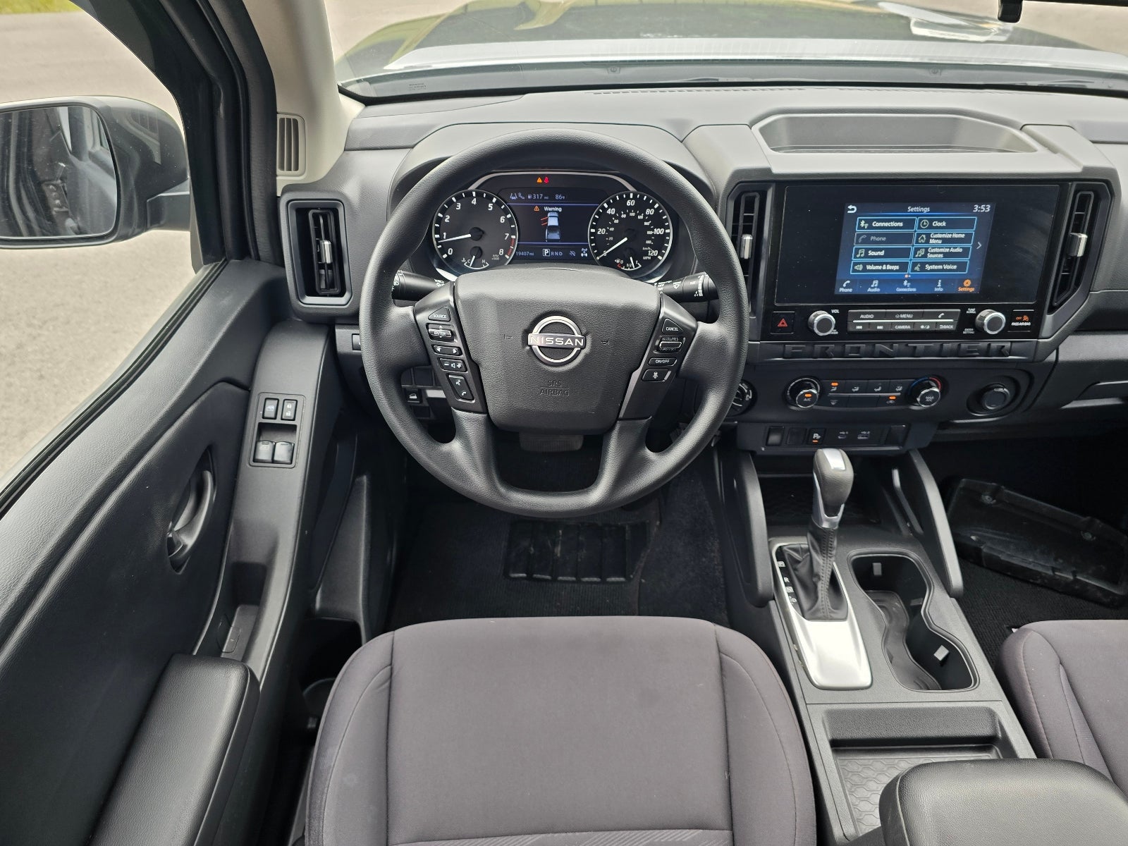 2025 Nissan Frontier S