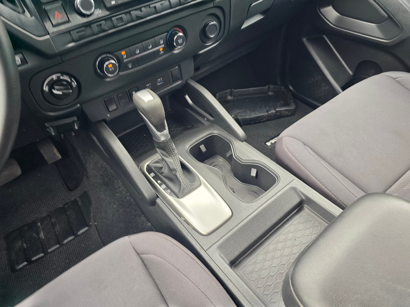2025 Nissan Frontier S