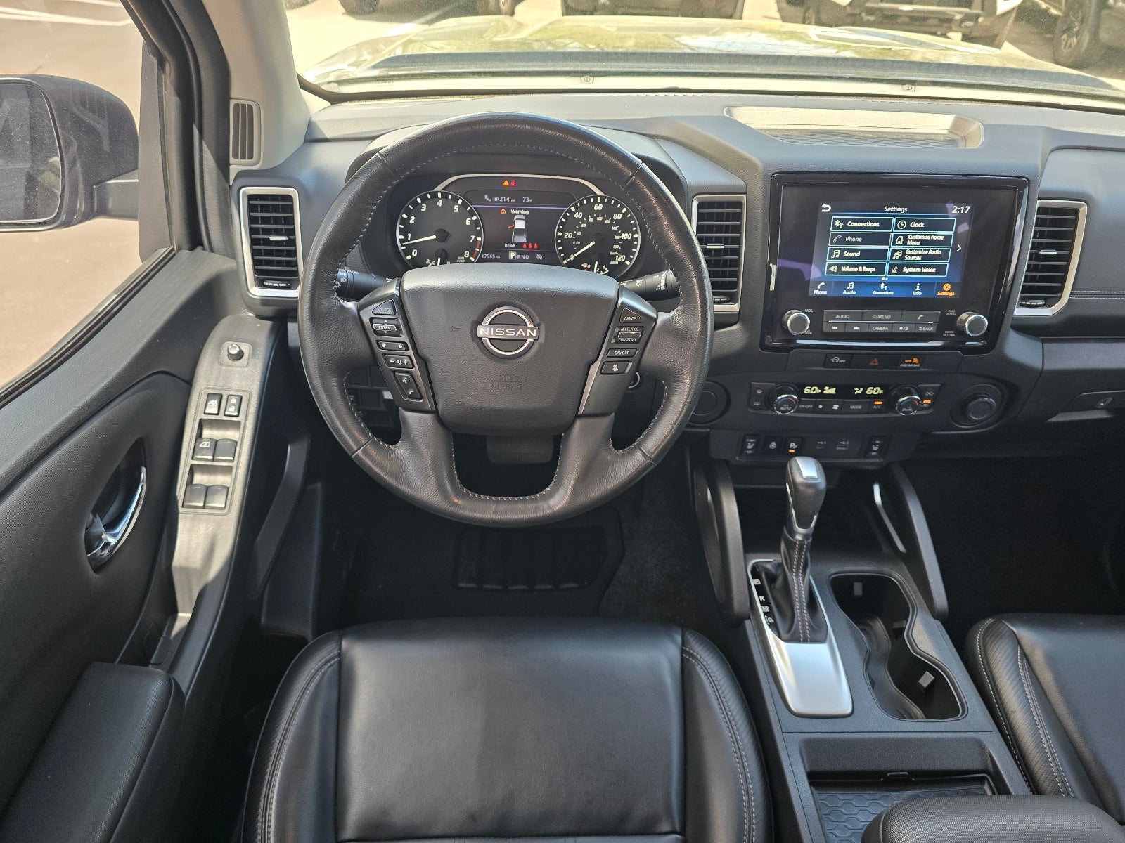 2023 Nissan Frontier SV