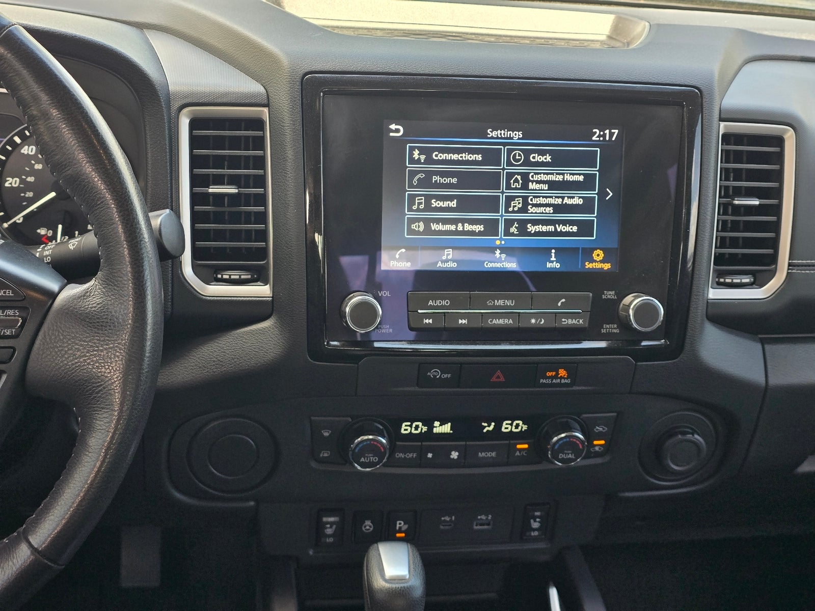 2023 Nissan Frontier SV