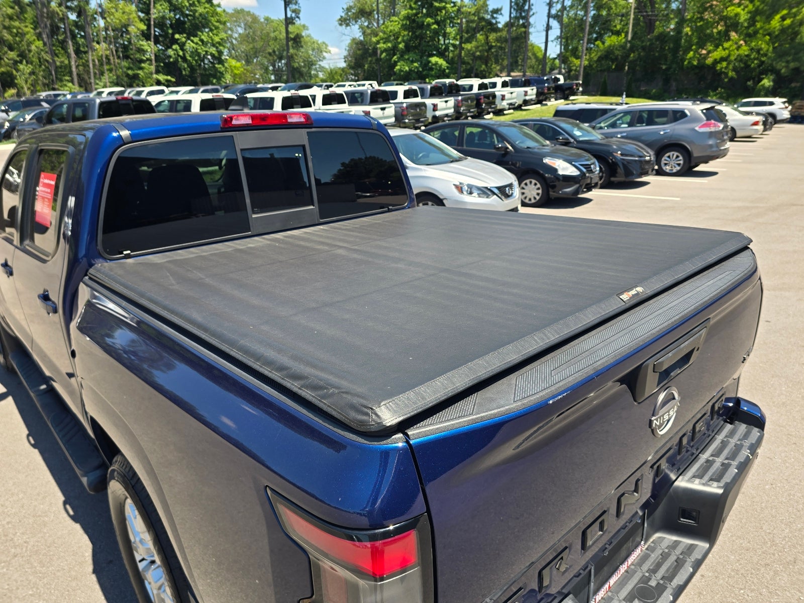 2022 Nissan Frontier SV