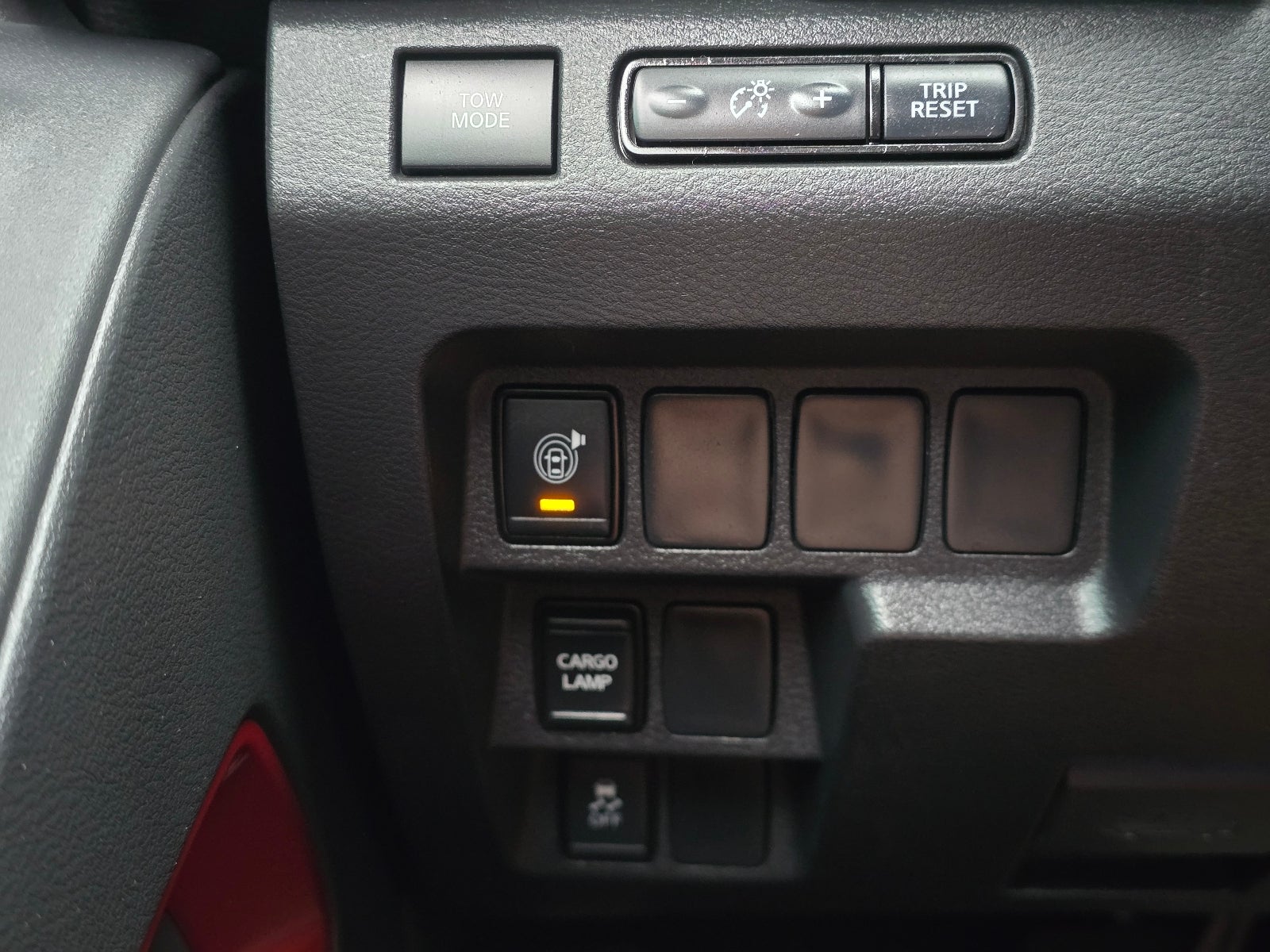 2023 Nissan Frontier PRO-X