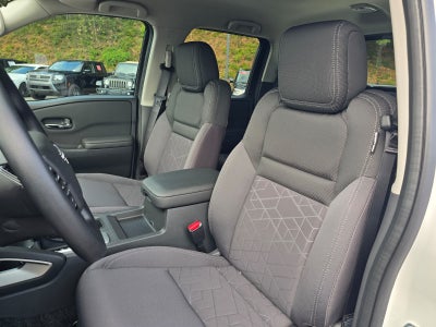 2027 Nissan Frontier SV