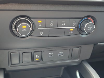 2027 Nissan Frontier SV