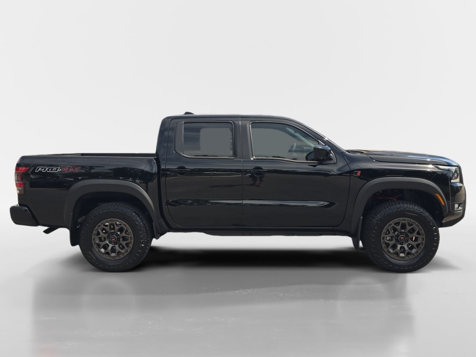 2026 Nissan Frontier PRO-4X w/R Package