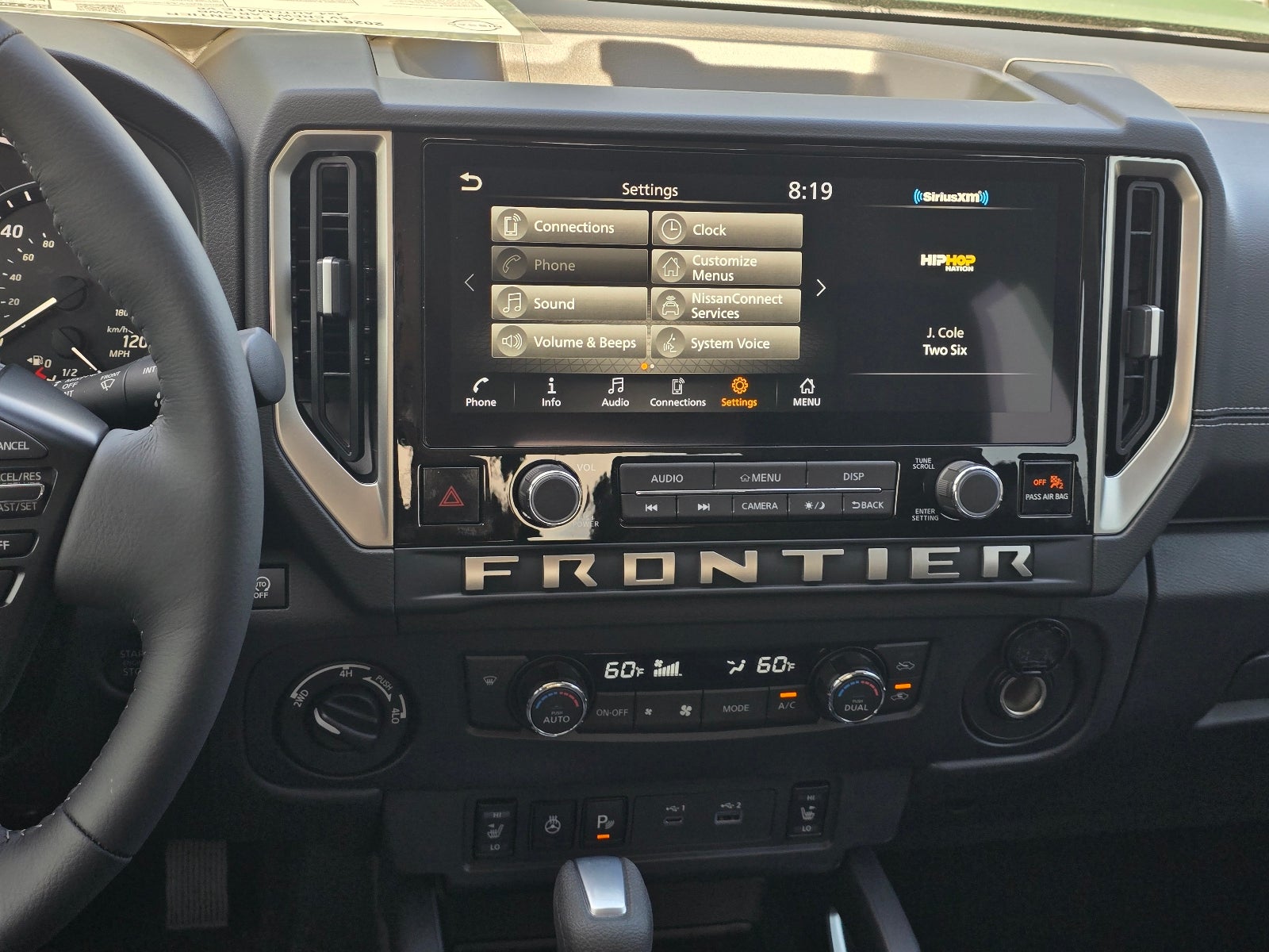 2026 Nissan Frontier SV