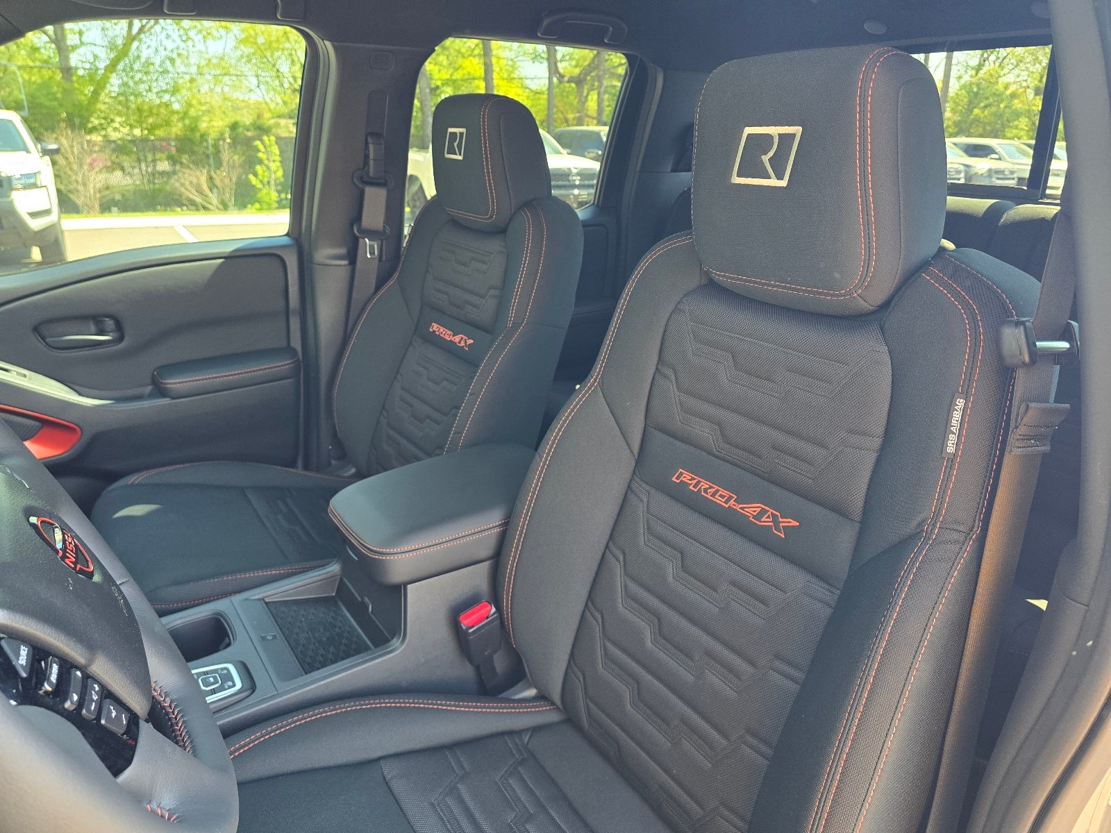 2026 Nissan Frontier PRO-4X w/R Package