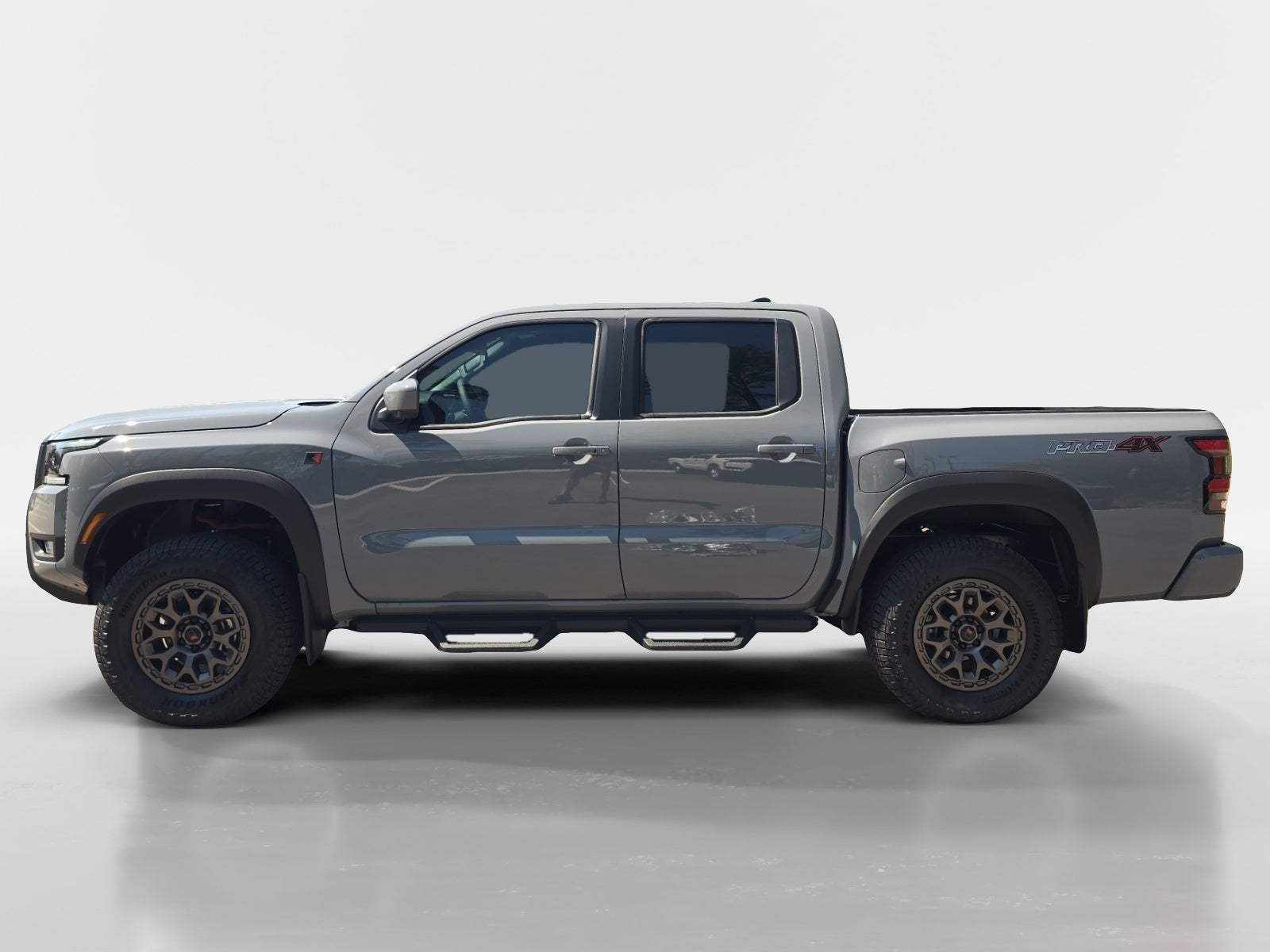 2026 Nissan Frontier PRO-4X w/R Package