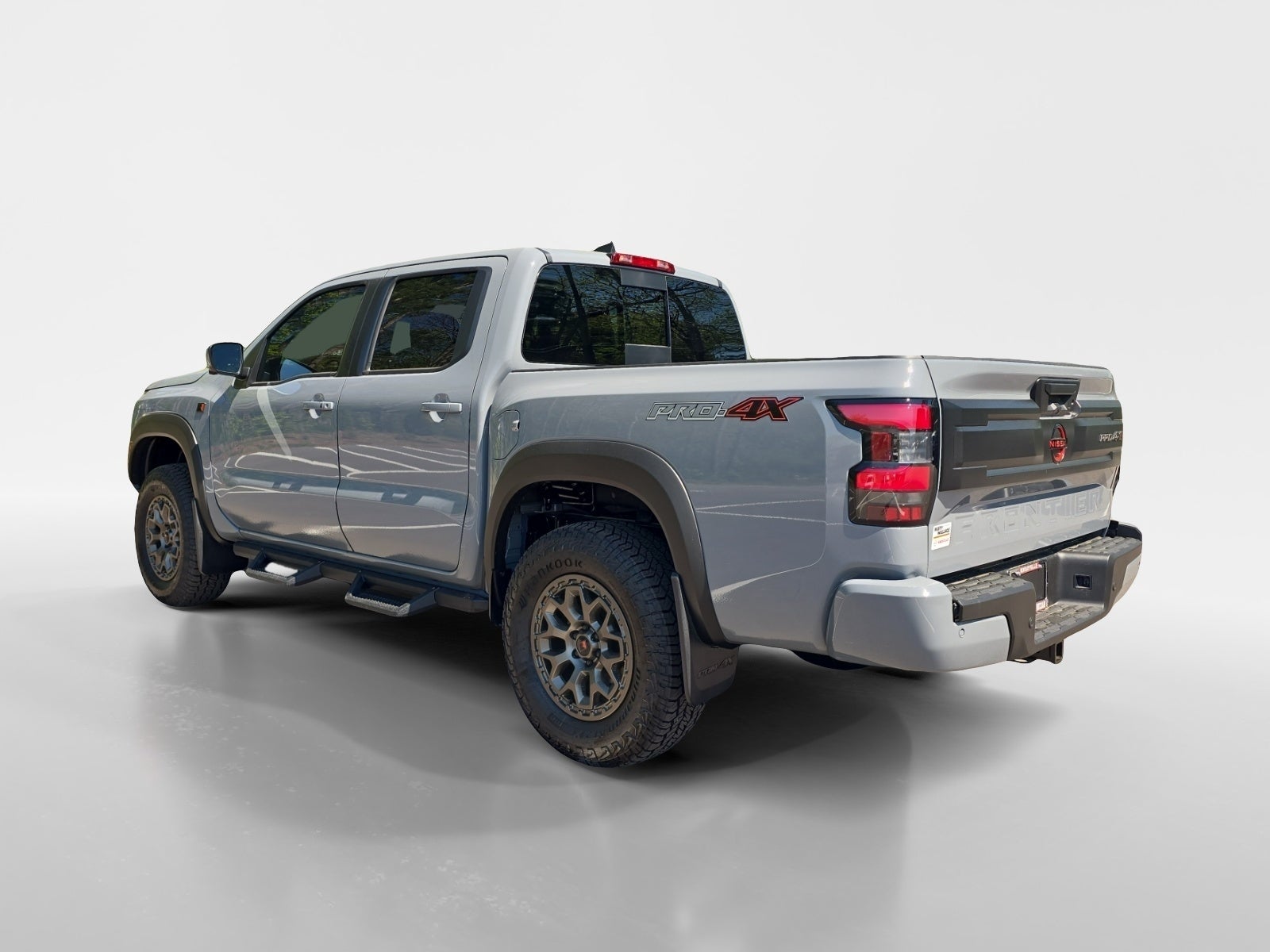 2026 Nissan Frontier PRO-4X w/R Package